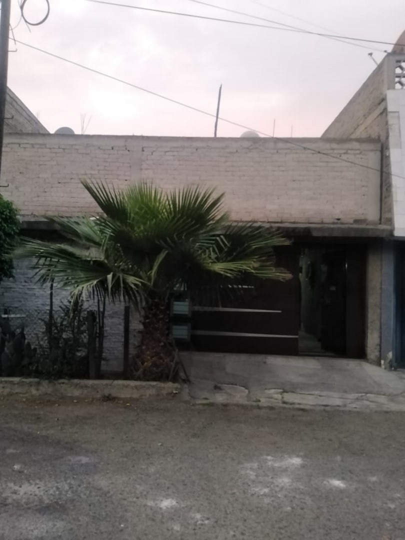 Venta solo al Contado, Colonia el Salado, los Reyes la Paz.